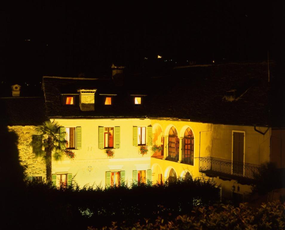 La Contrada Dei Monti Hotel Orta San Giulio Bagian luar foto
