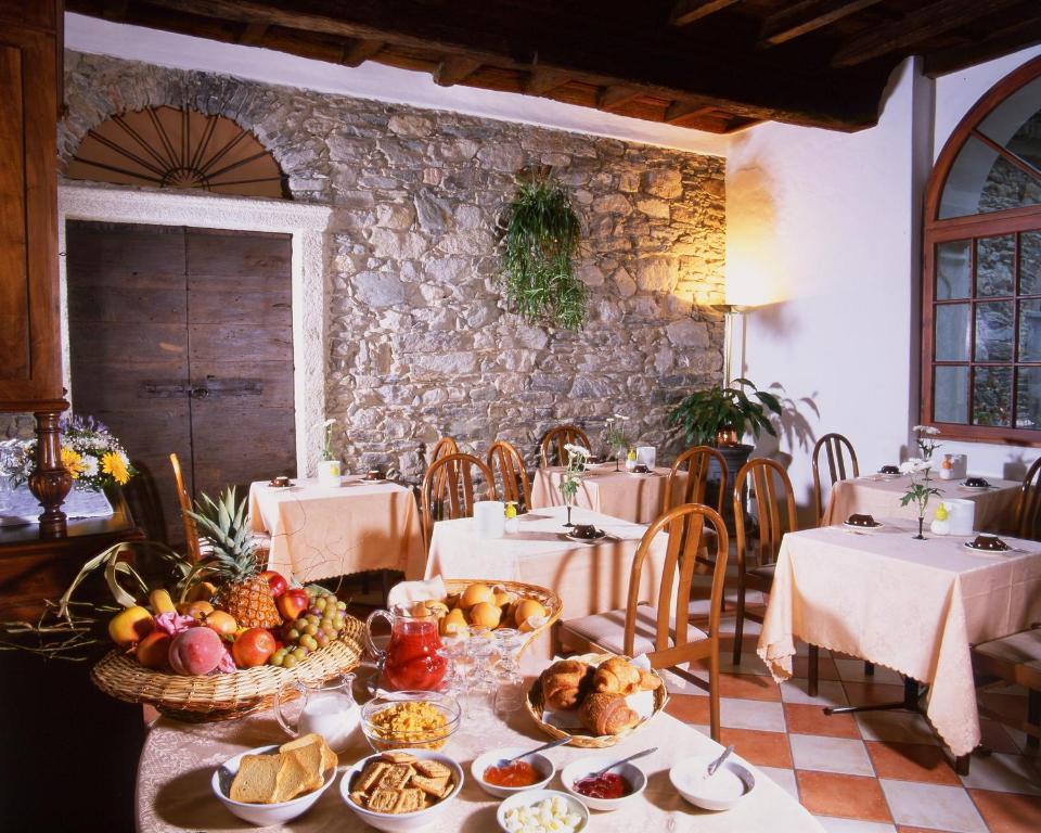 La Contrada Dei Monti Hotel Orta San Giulio Bagian luar foto